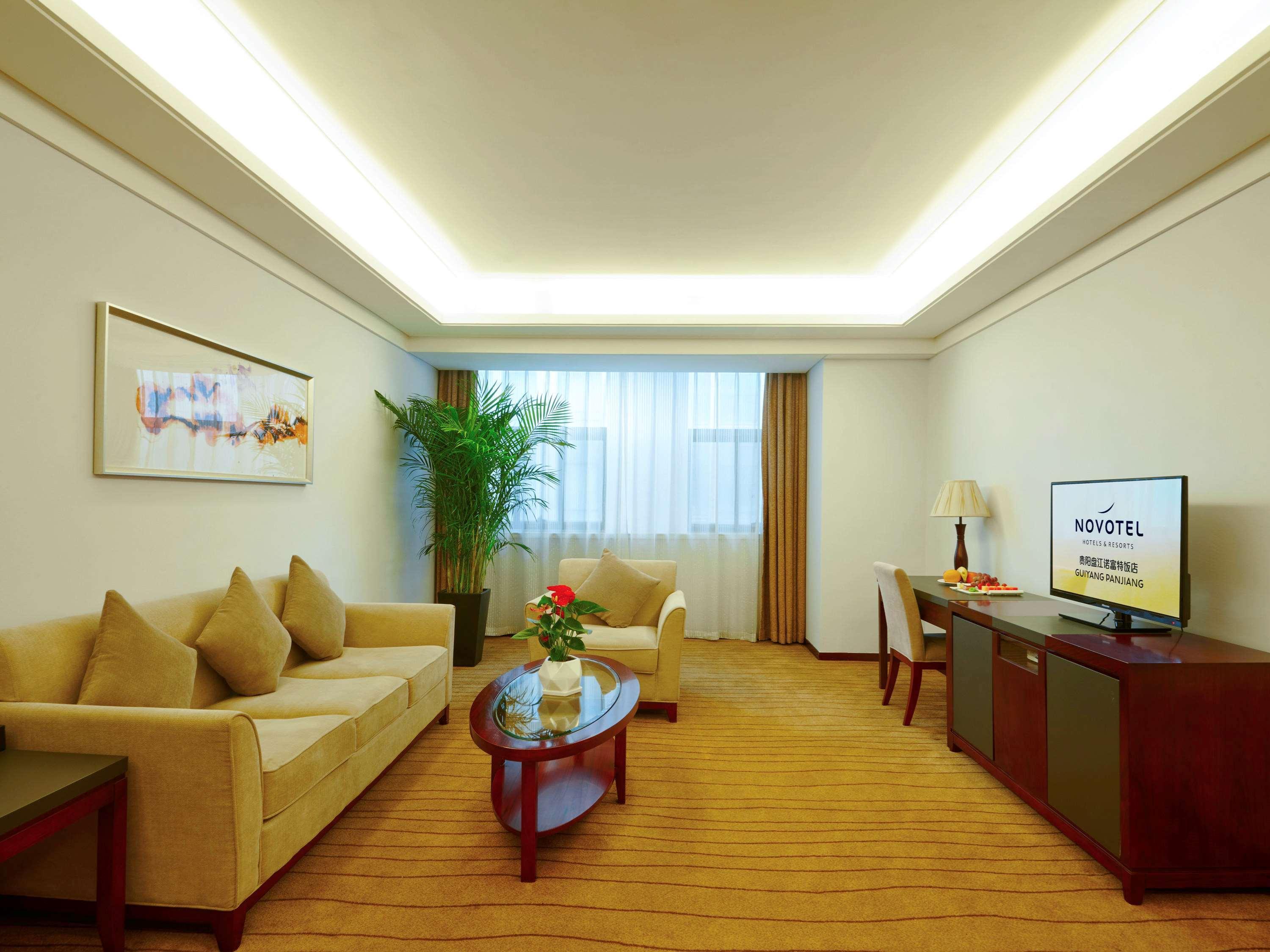 Novotel Guiyang Panjiang Exterior photo